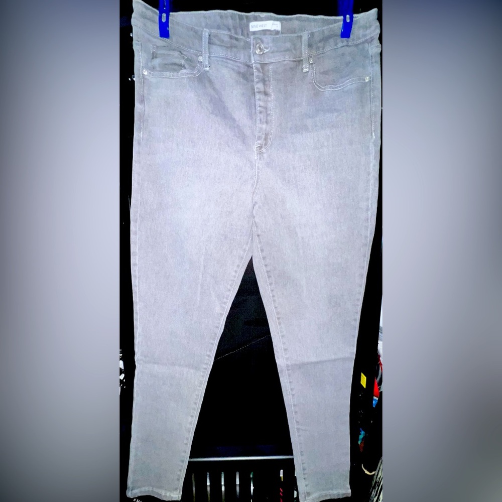 Nine West Women’s Super Skinny Jeans